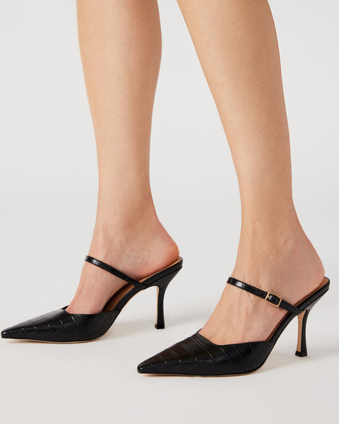 BRECKI Black Crocodile Pointy Toe Mule Pumps  Women's Designer Heels –  Steve Madden Canada