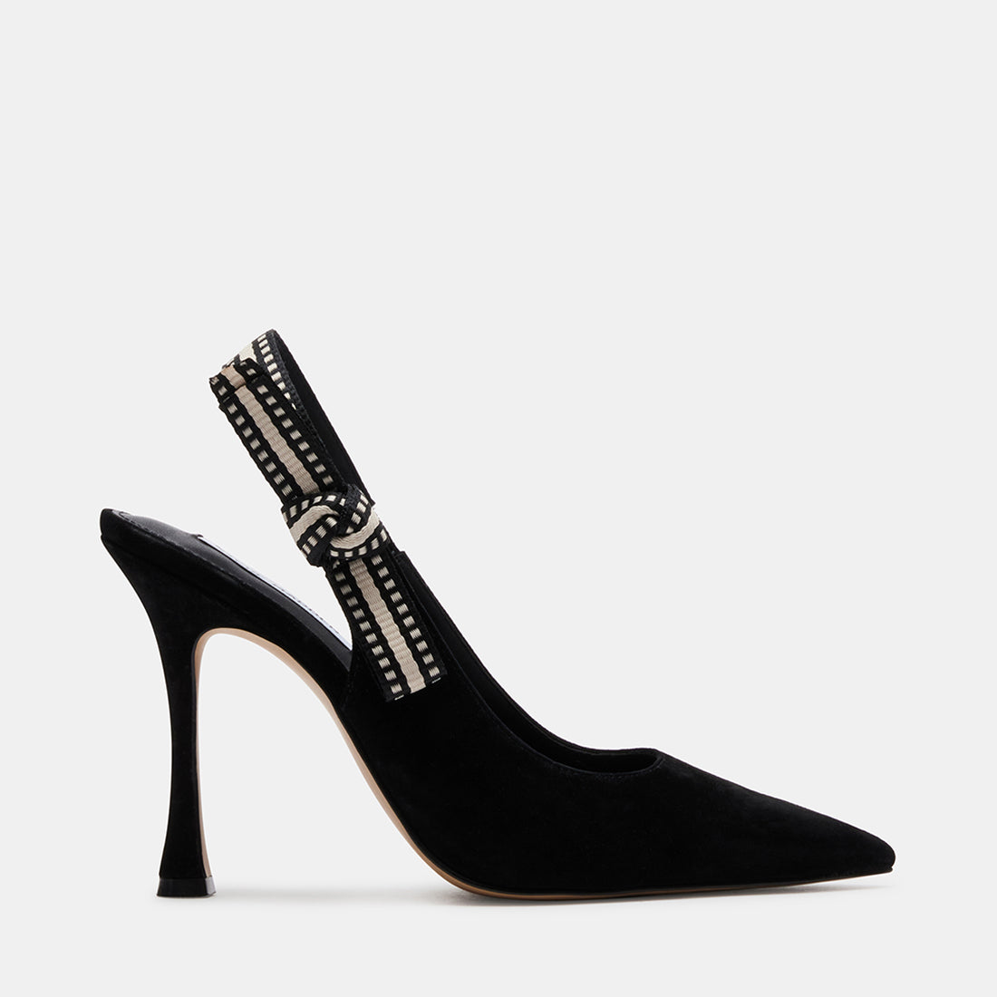 CHERRY Black Velvet Block Heel Pumps  Women's Designer Shoes – Steve  Madden Canada