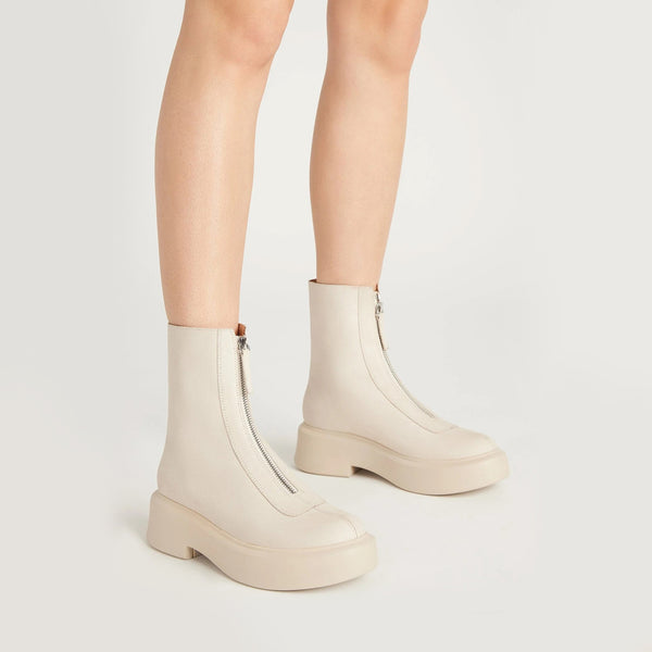 JONES NATURAL NUBUCK - Women's Shoes - Steve Madden Canada